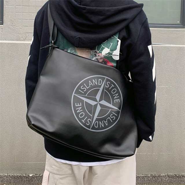 ストーンアイランド STONE ISLAND 大容量メッセンジャーバッグの通販は 